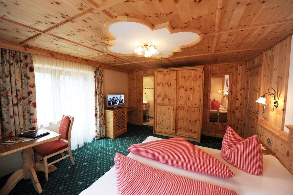 Hotel Garni Landhaus Platzer Zell am Ziller Eksteriør bilde