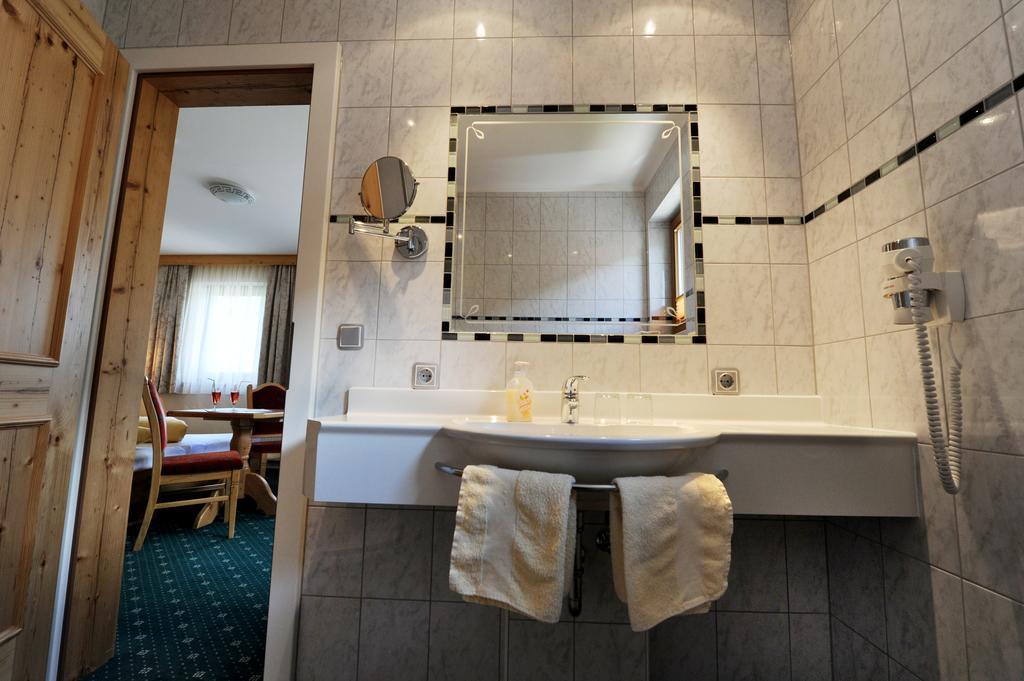 Hotel Garni Landhaus Platzer Zell am Ziller Eksteriør bilde